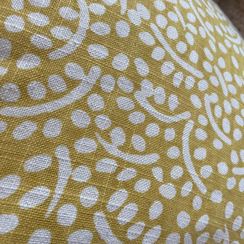 Beautiful linen/polyester pillow - Picture 2 of 5